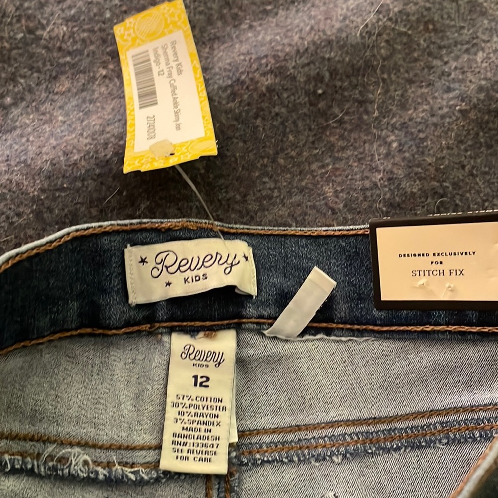 Brand New Revery Kids Sherma Fray Cuffed Ankle Skinny Jean. Kids Size 12.